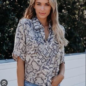 Vici Collection Snake Top